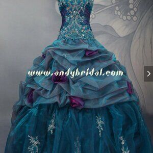 Dress/Prom/wedding
